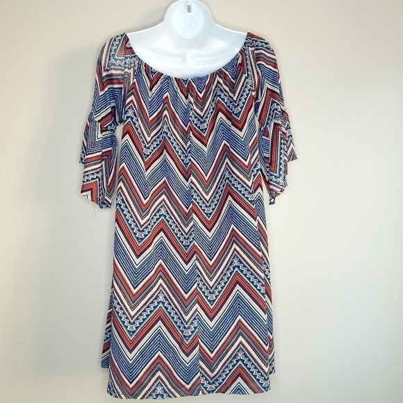 Naif Woman's Chevron Print Flounce Sleeves Smocked Neck Shift Tunic Dress Size S - Picture 2 of 16